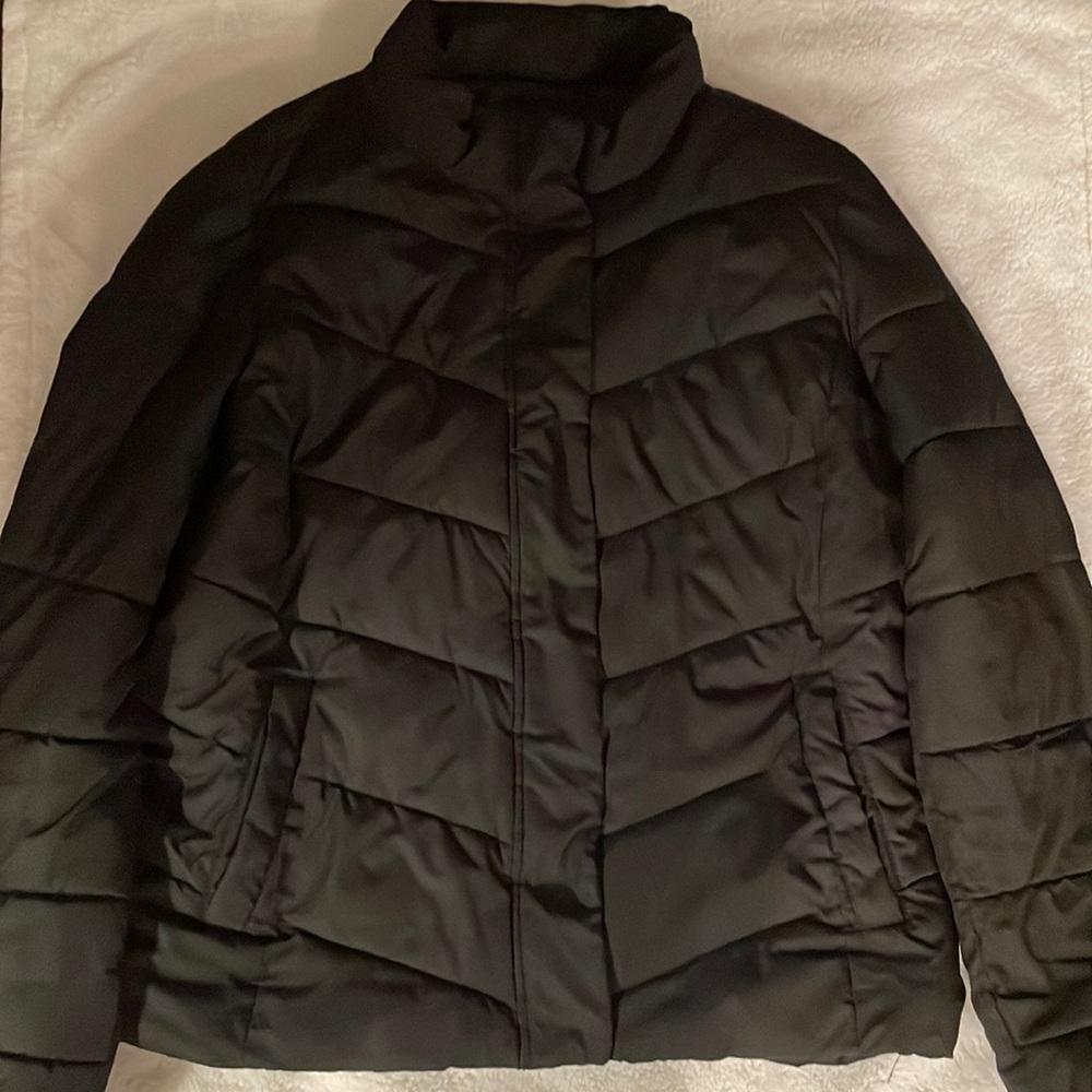 Black Gap puffer jacket,size large.